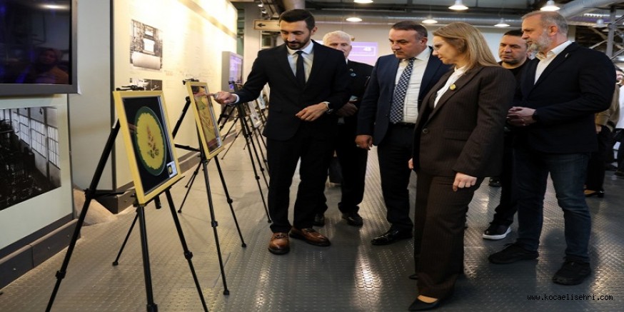 Kağıtta Açan Çiçekler sanatseverleri bekliyor