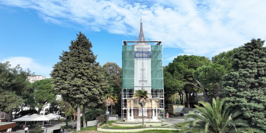 Saat Kulesinin restorasyon çalışmaları devam ediyor 