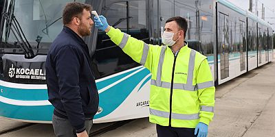 Ateşlerini ölçmeden iş başı yaptırmıyorlar