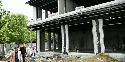 Başiskele sahil Sosyal Tesisinde Çalışmalar Sürüyor	