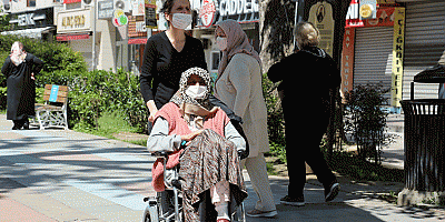 Büyükşehir, 65 yaş üstü engelli vatandaşlara nefes aldırdı