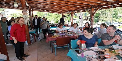 Çınar Kahvaltı Konağı hizmetinizde 