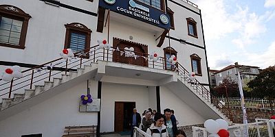 Çocuk Üniversitesi Yeni Öğrencilerine Kapılarını Açtı	