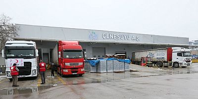 Derince Belediyesi Deprem Bölgesine 58 Tır Gönderdi