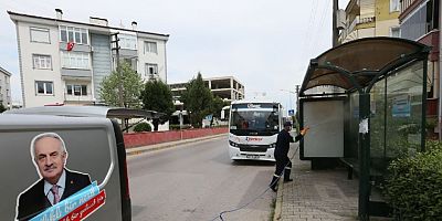 Derincede Duraklar Her Gün Temizleniyor