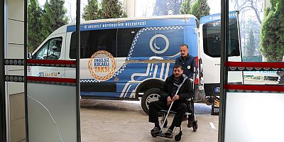 Engelsiz Taksi, ihtiyaç sahiplerinin yanında