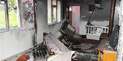 Evi yanan aileye yardım eli uzandı