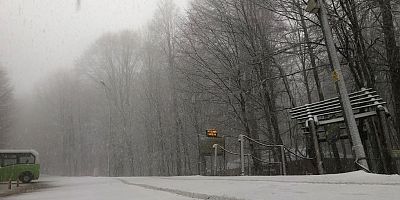 GÖLCÜK ERİKLİTEPE BEYAZ ÖRTÜYLE KAPLANDI