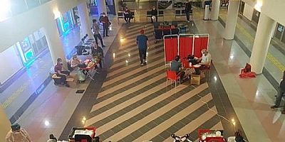 Gölcükte Kan Bağışı Kampanyasına Büyük İlgi	