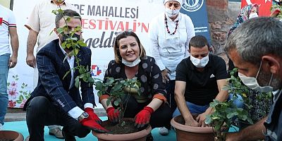 Gültepede gül kokulu festival