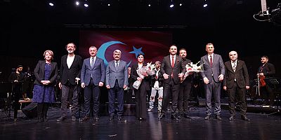 Hakkın ve hakikatin şairi Akife Büyükşehirden unutulmaz gece