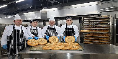 Halk Ekmekte Ramazan pidesi 20 TL