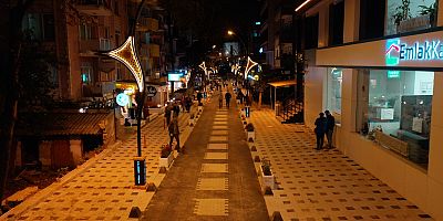 İzmit Cebesoy Sokak ışıl ışıl oldu