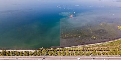 İzmit Körfezindeki temizliği en iyi anlatan fotoğraf