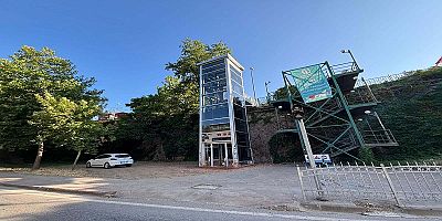 İzmit Tren Garı asansör çalışması devam ediyor