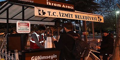 İzmitte iftarda sıcak çorba hizmeti