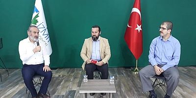 Kadir gecesi özel programında eller semaya açıldı