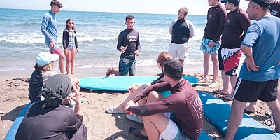 Kandıra Babalı sahili sörf turizminin merkezi oluyor