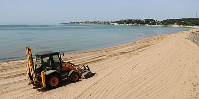 Kandıra plajlarında bakım ve temizlik yapılıyor