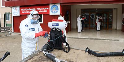 Karantina yurtları düzenli olarak dezenfekte ediliyor