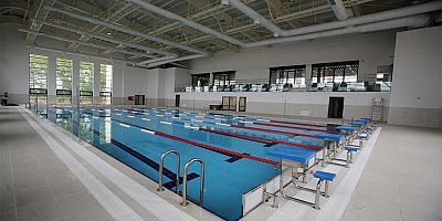 Kartepe yüzme havuzunda son viraja girildi