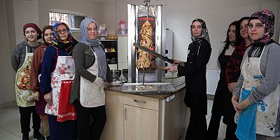 KO-MEK te döner yapmayı öğreniyorlar