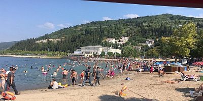 Kocaeli sahillerinde bu yaz 1910 kişi boğulmaktan kurtarıldı