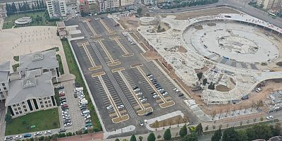 Milli İrade Meydanı otoparkı hizmete açıldı