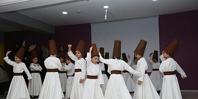 Minik Öğrencilerden Hoşgörü Programı