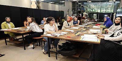 Moda Akademisinde adaylar yeteneklerini sergiledi