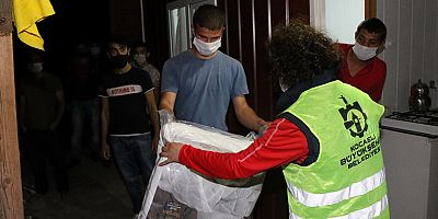 Yangında evsiz kalan aileye yardım eli