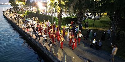 Yarımca Sahilinde Mehteran Konseri	